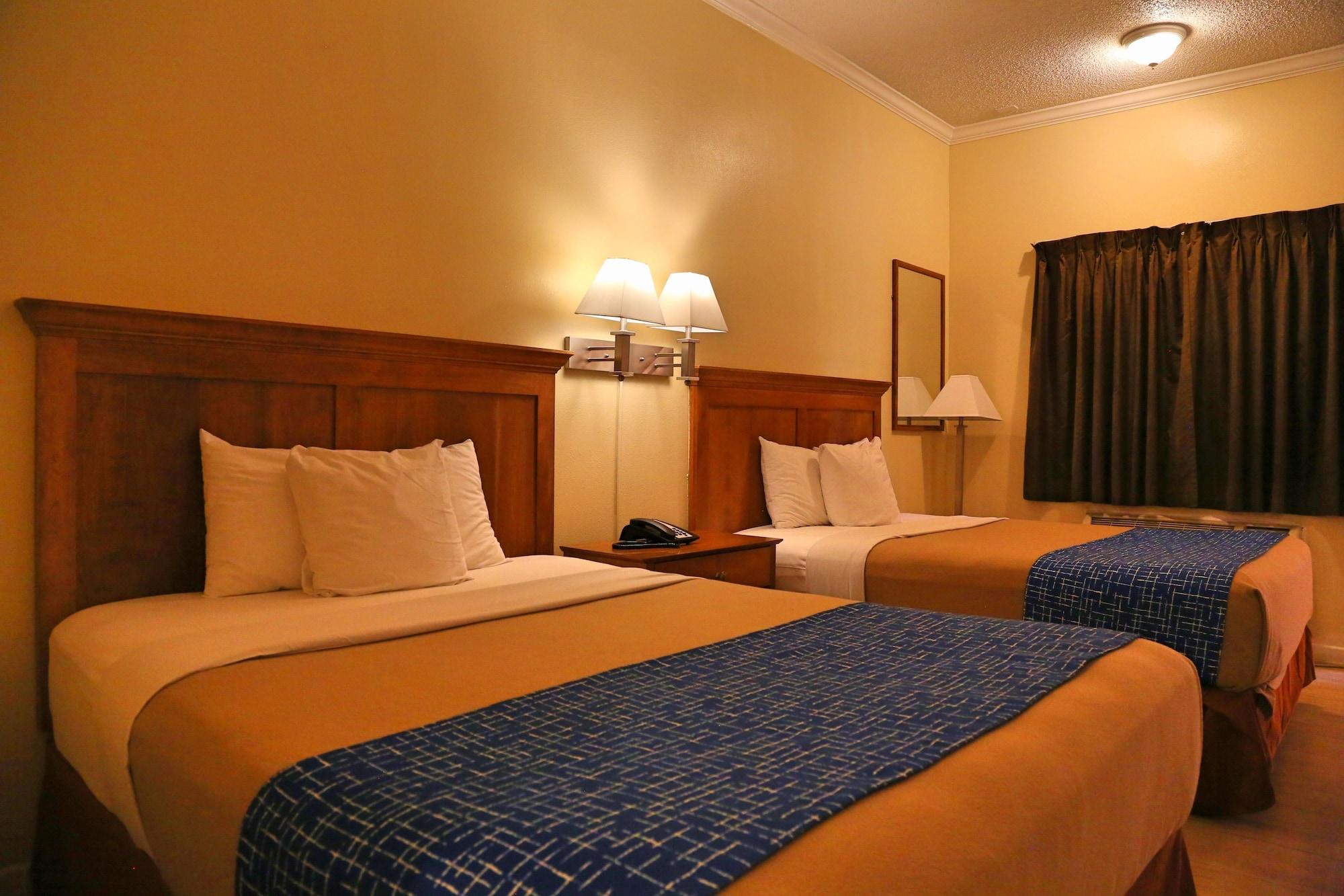 Travelodge By Wyndham Motel 2*