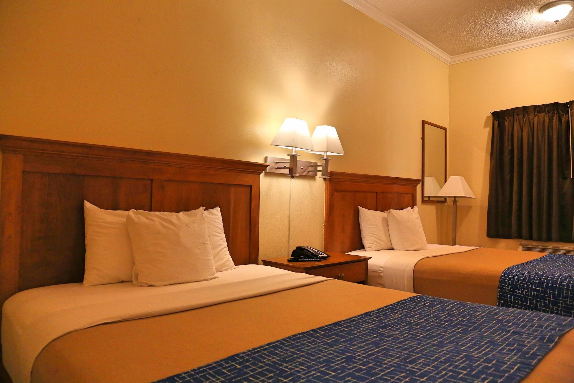 Travelodge By Wyndham Motel 2*