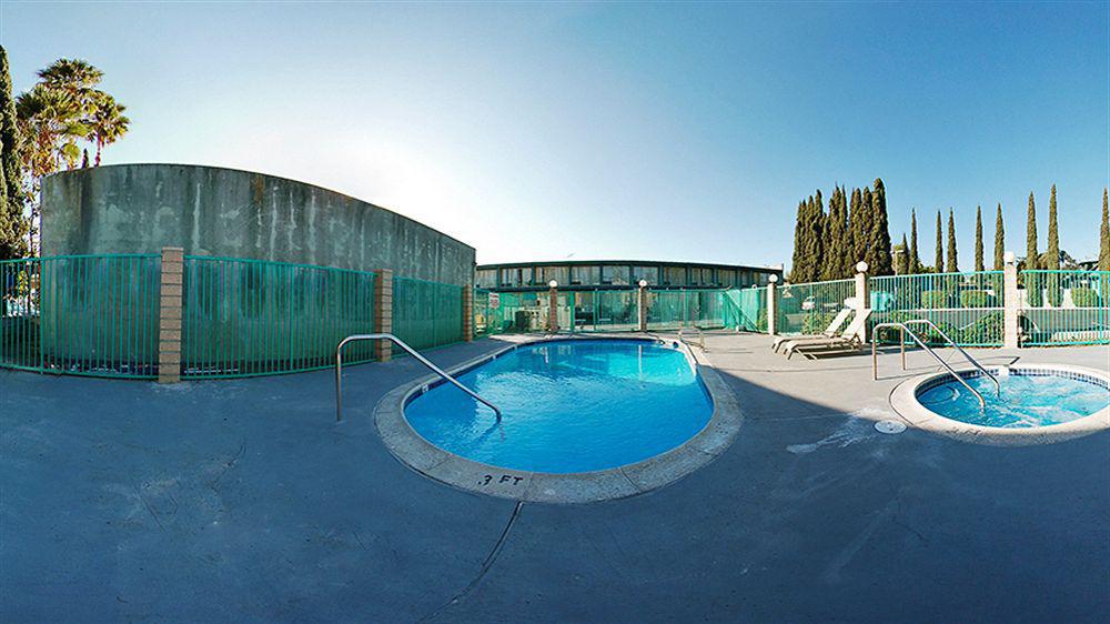 Travelodge By Wyndham Motel 2*